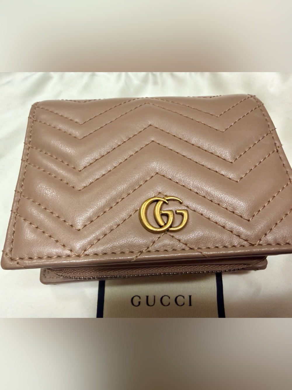 Gucci GG marmont wallet